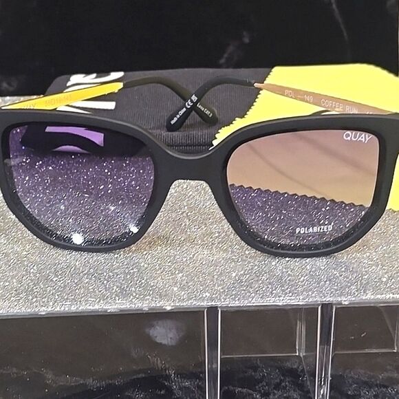 Quay Australia Coffee Run Polarized Sunglasses - Picture 8 of 8